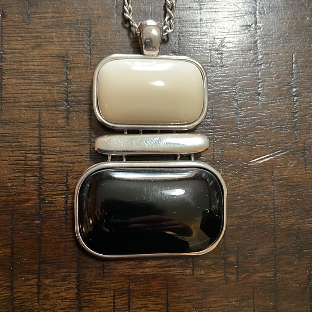 Lia Sophia necklace